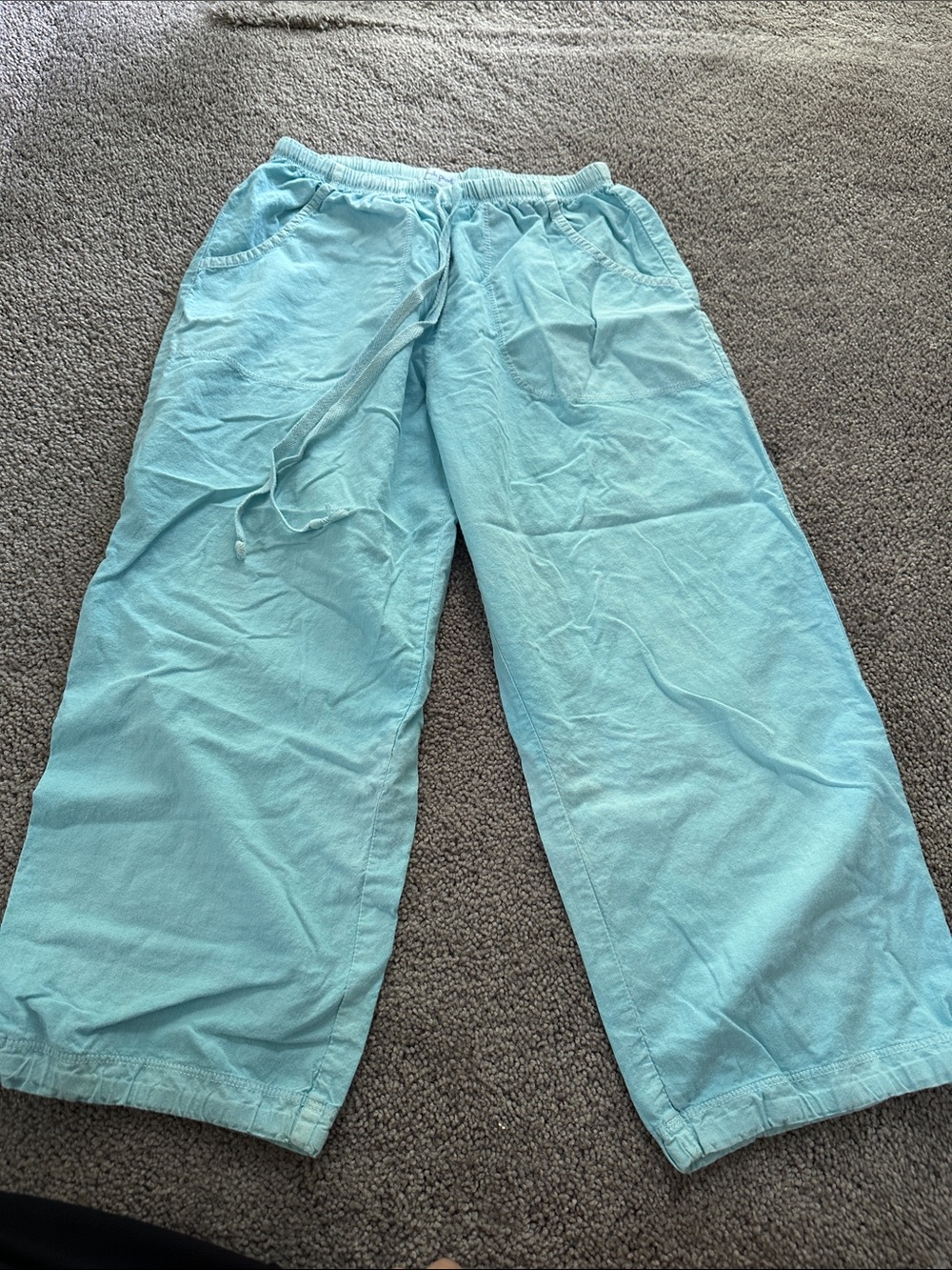 Fresh produce small light blue capri